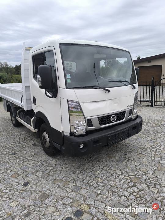 Nissan NT 400 wywrotka niski przebieg Inowrocław