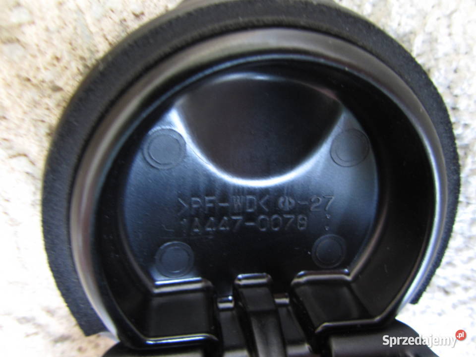 Popielniczka samochodowa Toyota Hilux 1A447007G warmińsko-mazurskie