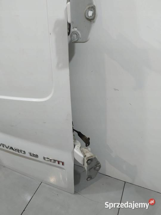 DRZWI TYŁ PRAWE SKRZYDEŁKO L474 Opel Vivaro I