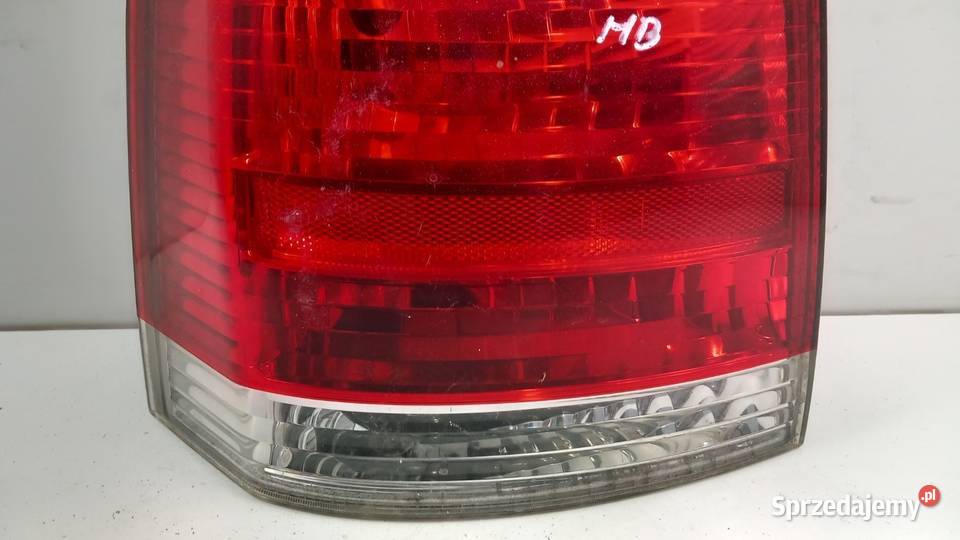 OPEL VECTRA C LIFT HB LAMPA TYŁ LEWA osobowe Zbierkowo