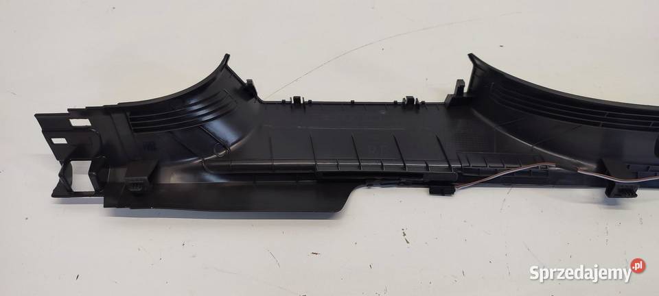 VW TIGUAN II LISTWA PROGOWA PRAWA 5NA853370