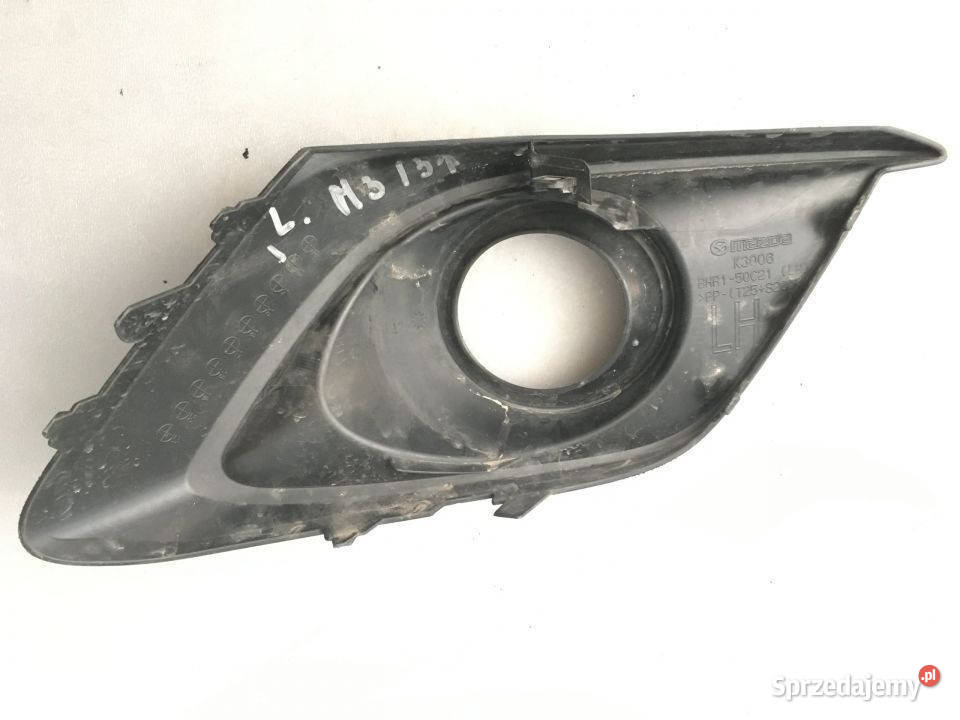 MAZDA 3 2015 RAMKA OSŁONA HALOGENU LEWA KRATKA osobowe Kozubszczyzna