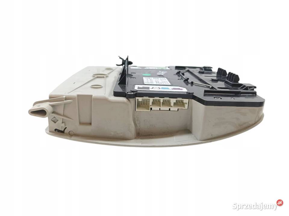 LAMPKA PODSUFITKI A0009007800 MercedesBenz sprzedam