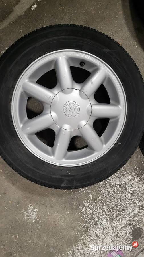 Koła aluminiowe 1756514 oryginalne Volkswagen Pilawa