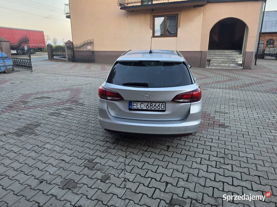 Opel Astra 12 Turbo Sports Tourer Bąków Górny sprzedam