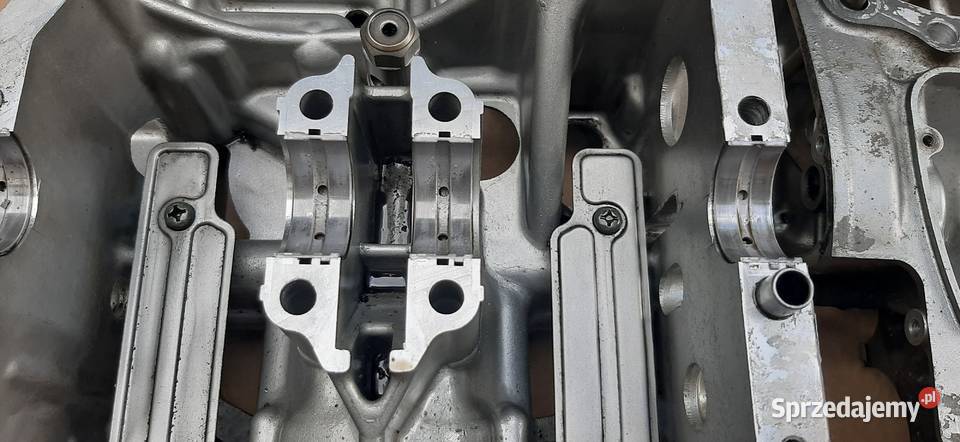 Suzuki GS 500 kartery połówki silnika Warszawa sprzedam