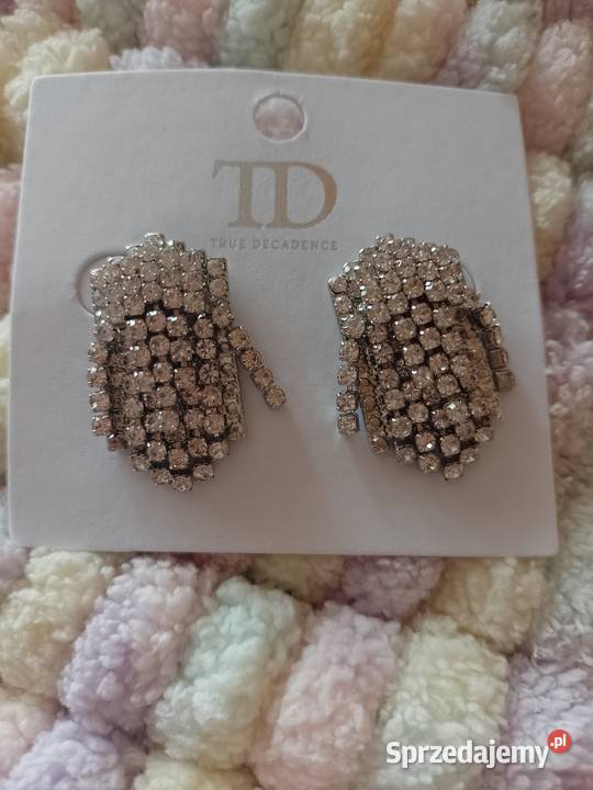 Bogato zdobione kolczyki ślubnewieczorowe z małopolskie Kraków