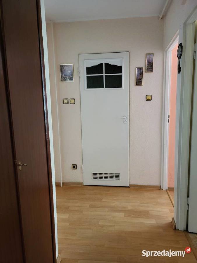 ładne mieszkanie na I p z balkonem w centrum Głubczyce
