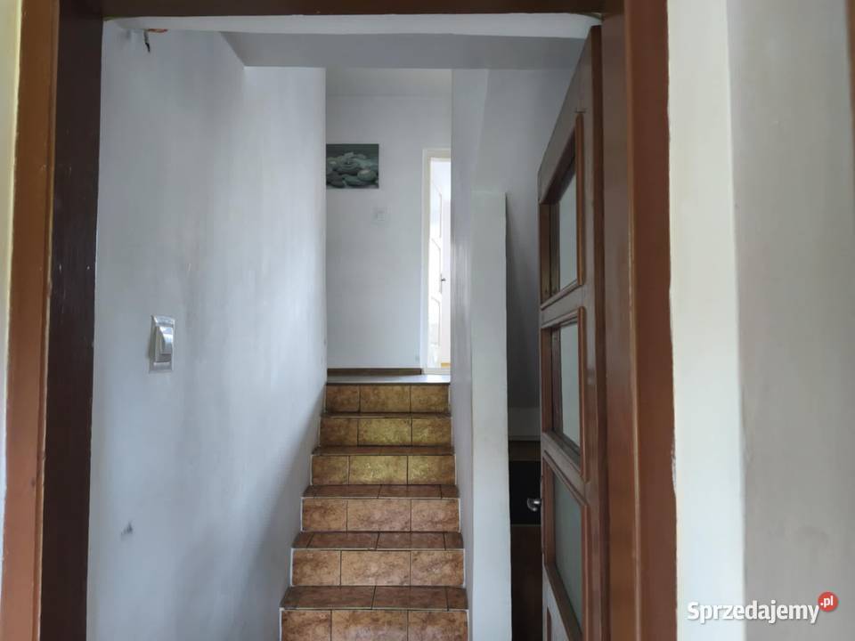 Dom w Żdżarach gmina Czarna 1252m2 Żdżary sprzedam