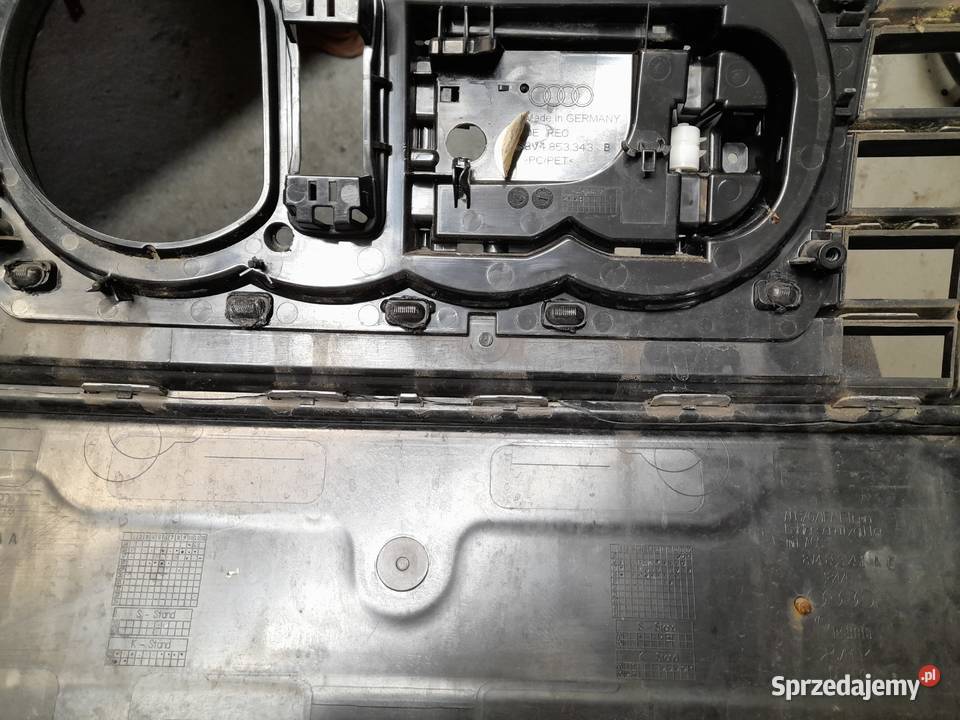 AUDI A3 ETRON LIFT GRILL ATRAPA RADAR osobowe zachodniopomorskie Goleniów