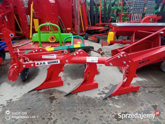 Pług 3skibowy WIRAX rurowy nieuszkodzony łódzkie Opoczno sprzedam