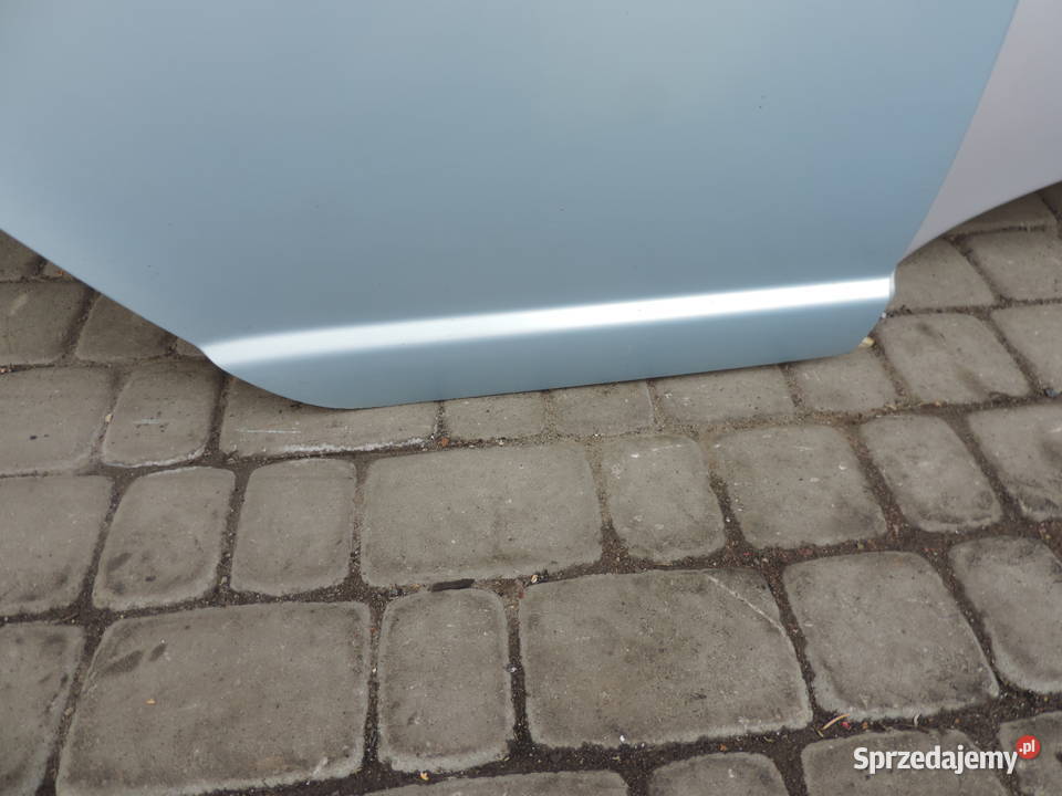 DRZWI PRAWY TYŁ TOYOTA YARIS 1 Nowy Sącz sprzedam