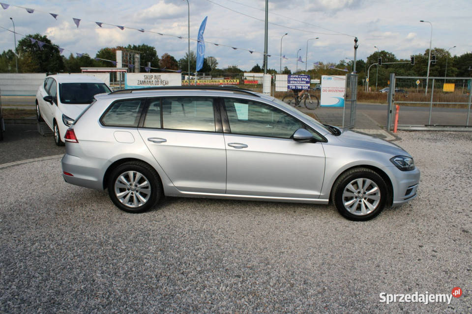 Volkswagen Golf Comfortline A netto 40 126 PLN komputer pokładowy Warszawa