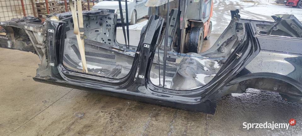 ĆWIARTKA PRÓG LEWY AUDI A4 B9 SEDAN KOMBI LY9B śląskie Przystajń sprzedam