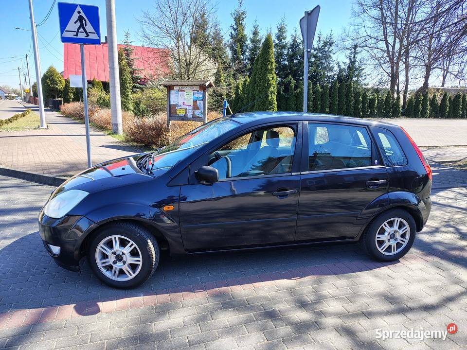 Ford Fiesta Ghia 14 benzyna Motoryzacja Ostrołęka