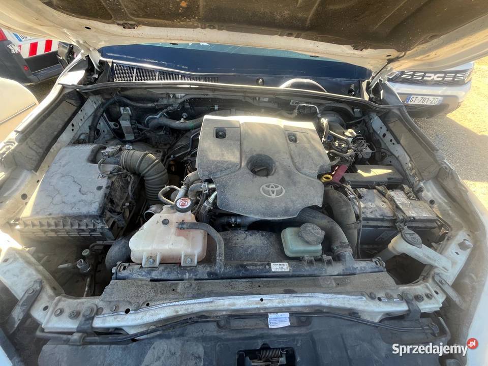 TOYOTA Hilux 24 D4D 150 LeCap 4WD FD750 manualna Przemyśl