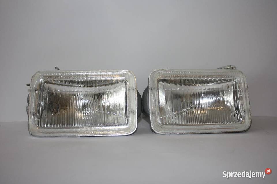 Lampa przednia Iseki TU200 Do ciągników Tajęcina sprzedam