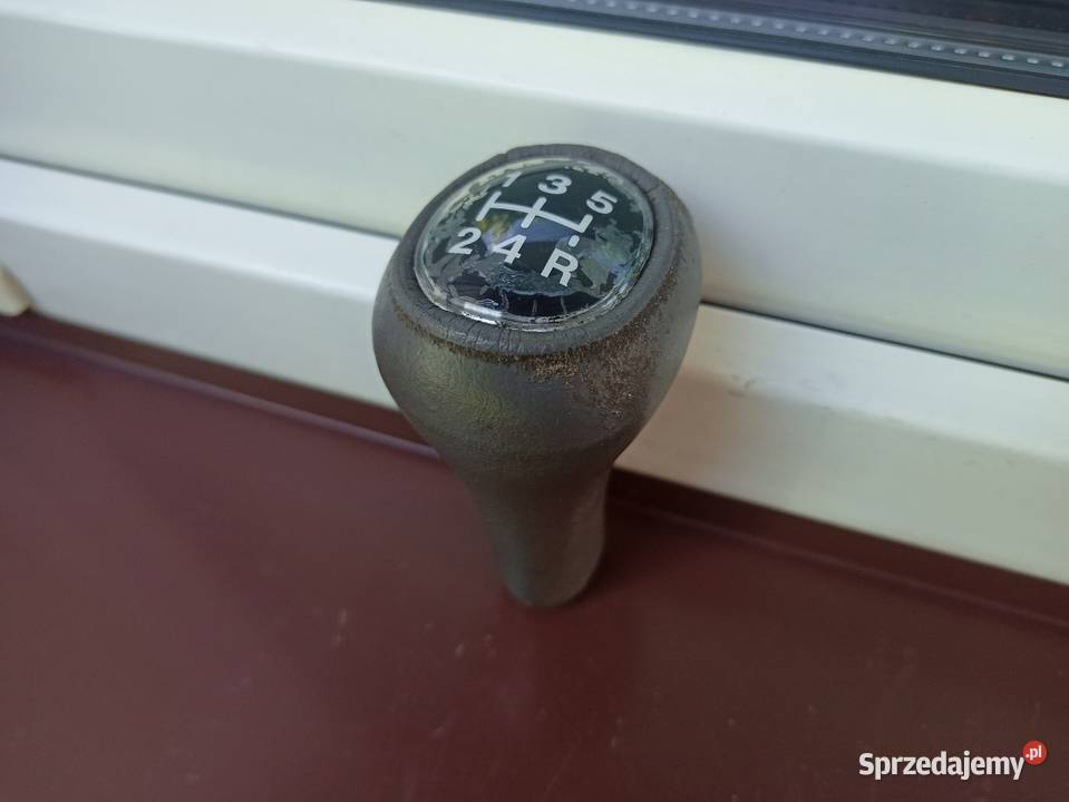 Ford Focus MK1 gałka zmiany biegów skóra Sieradz