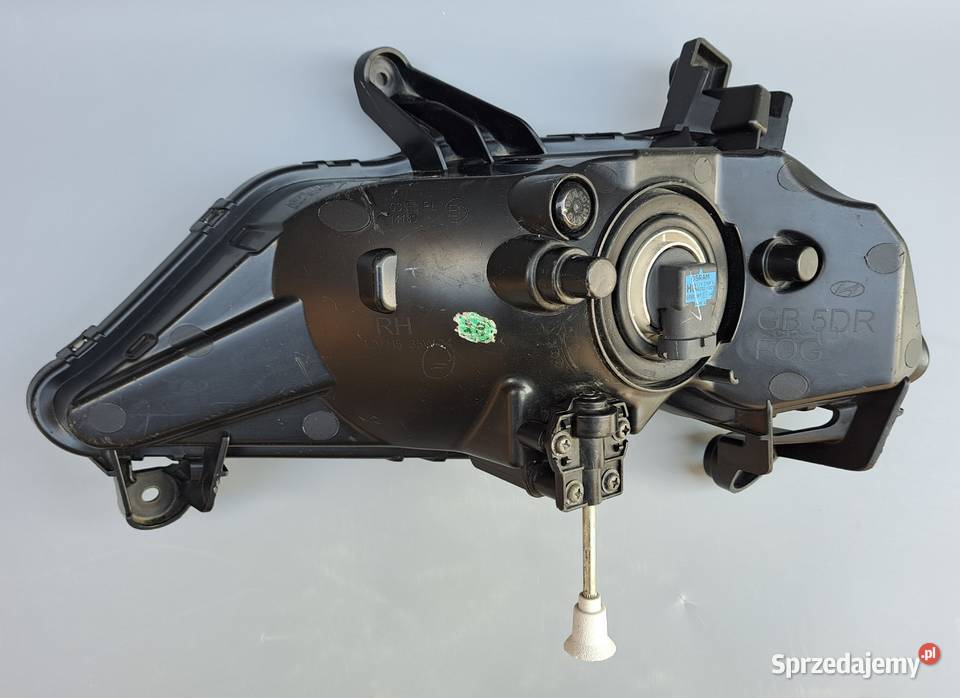 Halogen prawy Hyundai i20 II 20142018 92202C8000 Mielęcin