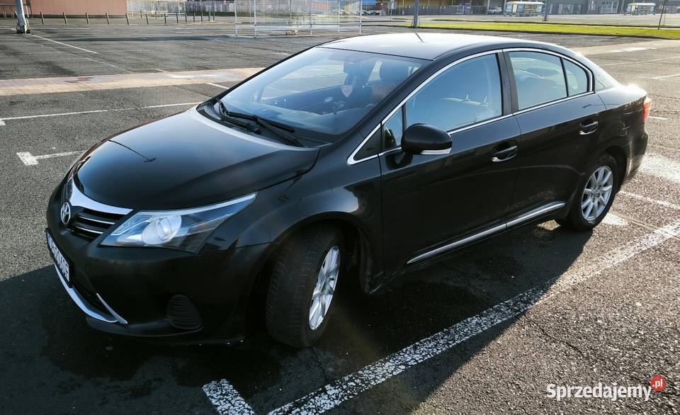 Toyota Avensis 2012 16 benzyna 177 400 dolnośląskie Wałbrzych