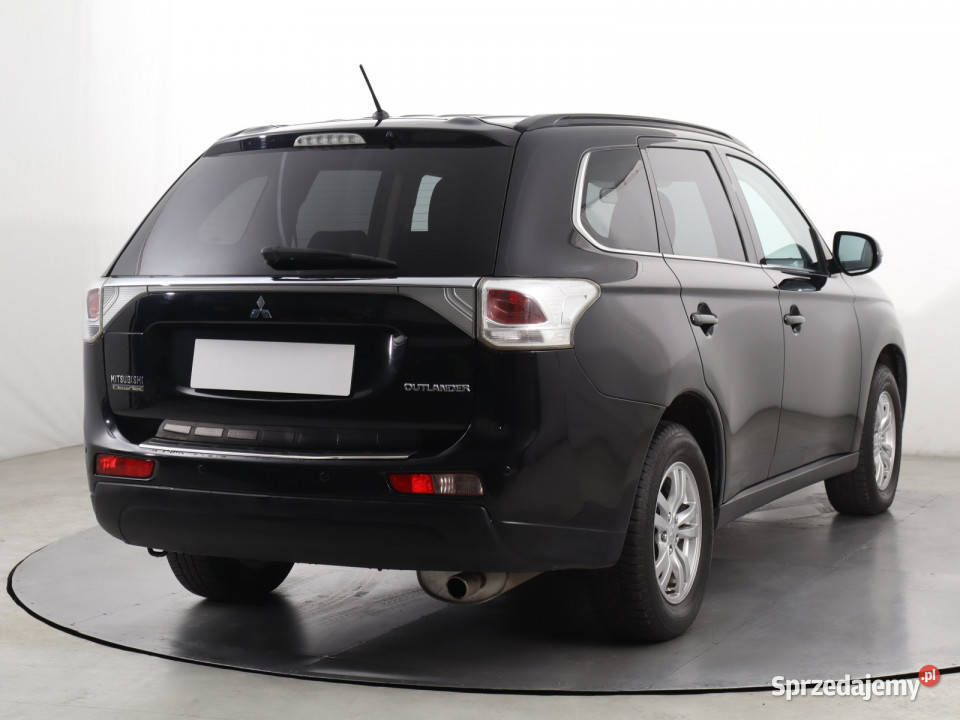 Mitsubishi Outlander 20 Rok produkcji 2013 śląskie Katowice sprzedam