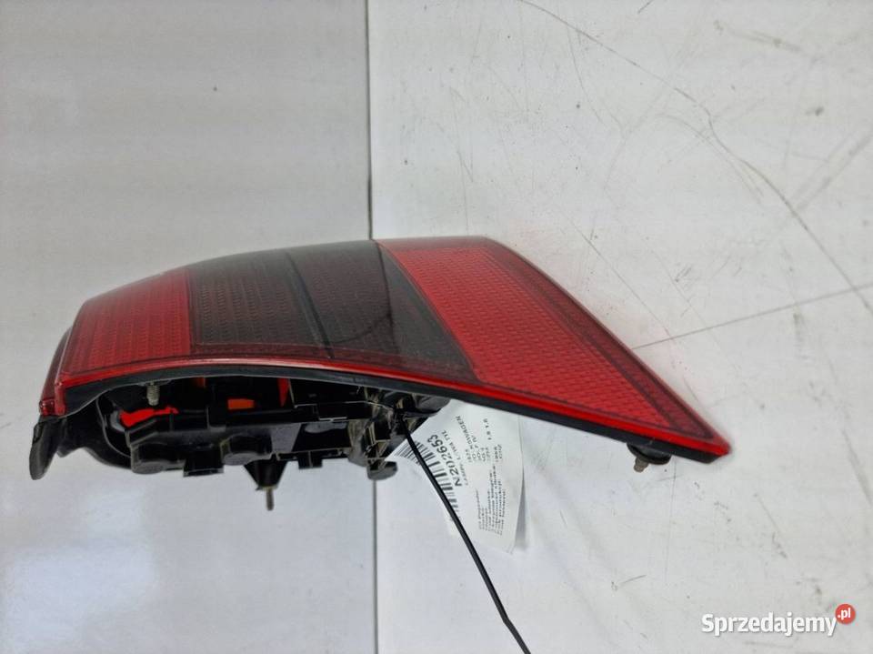 LAMPA LEWA TYŁ VOLKSWAGEN GOLF IV Lipno