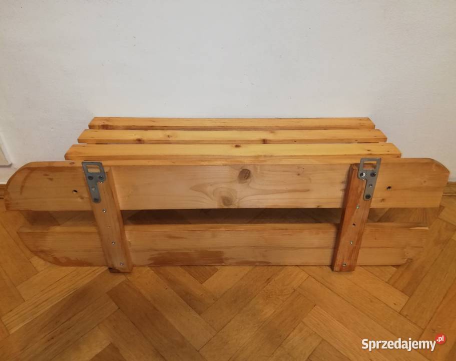 Wieszak sosnowy na ubrania Warszawa