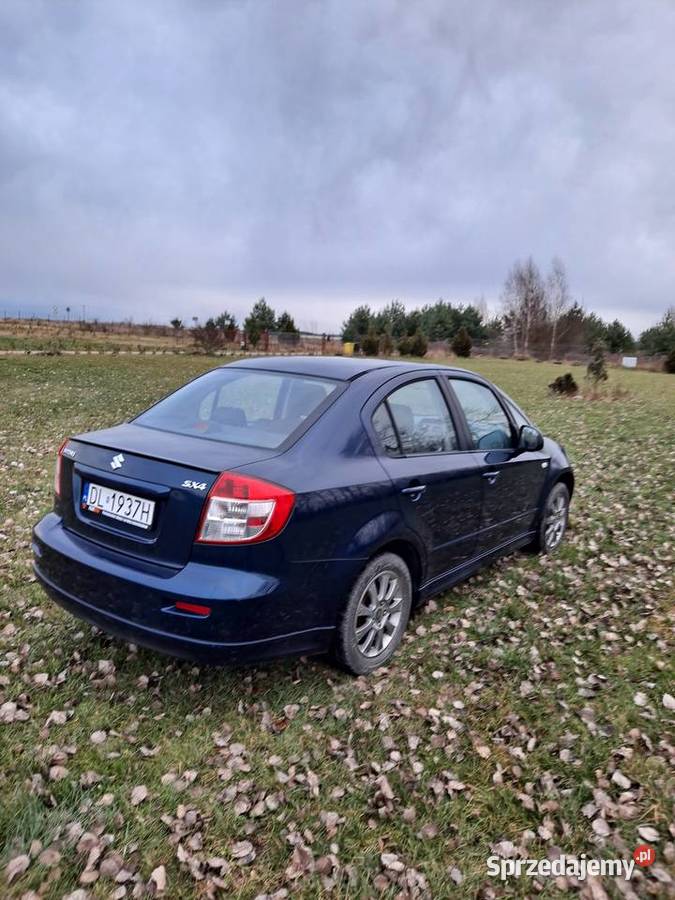 Suzuki sx4 16 benzyna zarejestrowany sprzedam