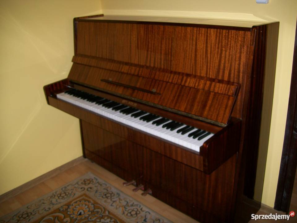 PIANINO BELARUS Radom