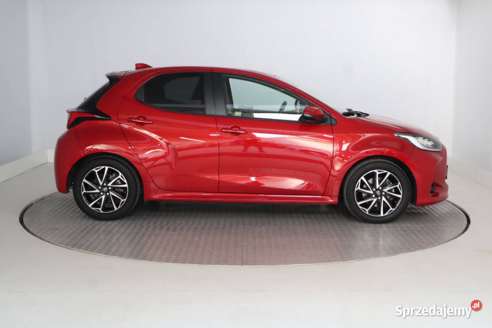 Toyota Yaris 15 VVTi Hybrid 1490cm3 Zabrze sprzedam