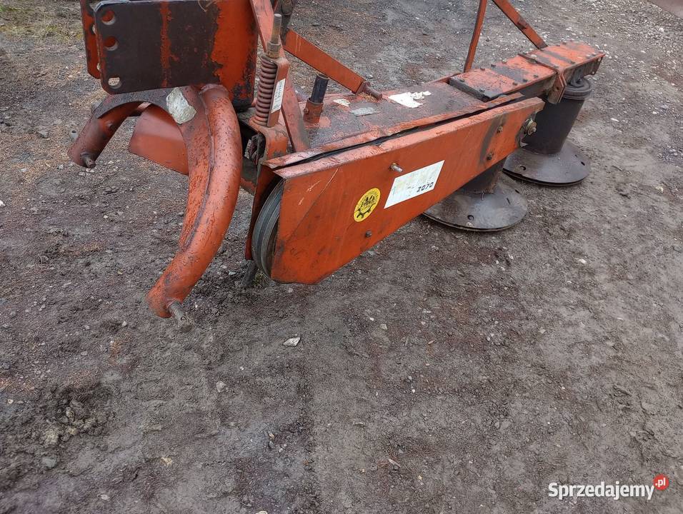 Kosiarka rotacyjna Słupsk 135 mała nieuszkodzony Słomniki