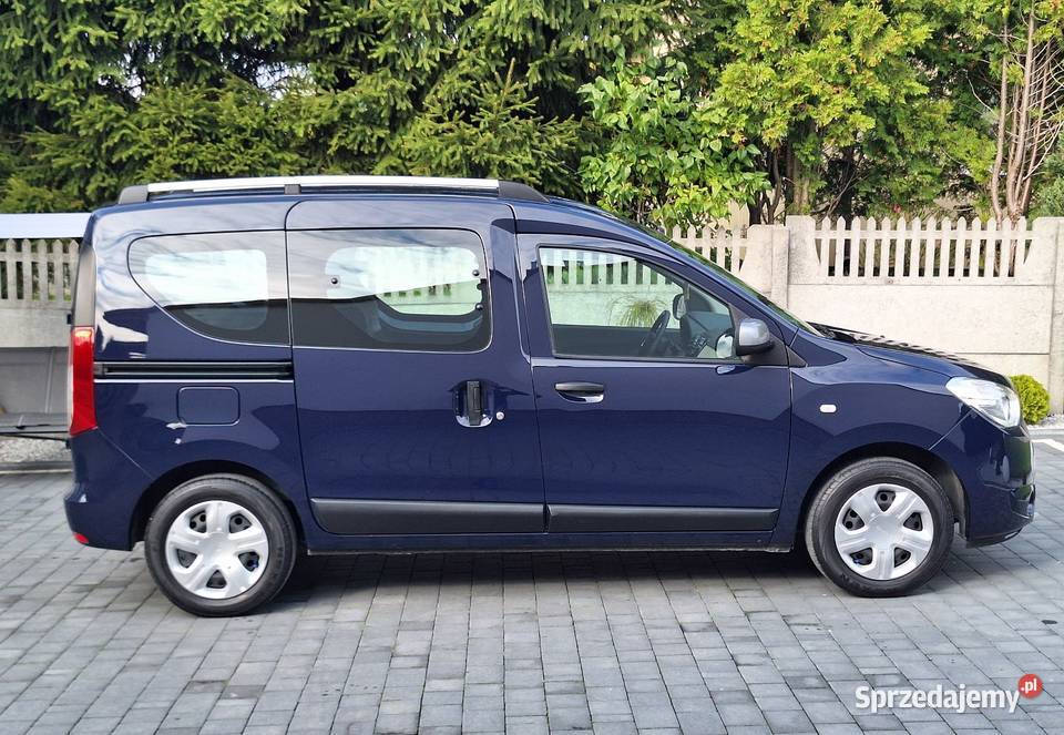 Dacia Dokker 16 Benzyna Przebieg 26000 Salon wielofunkcyjna kierownica Kielce