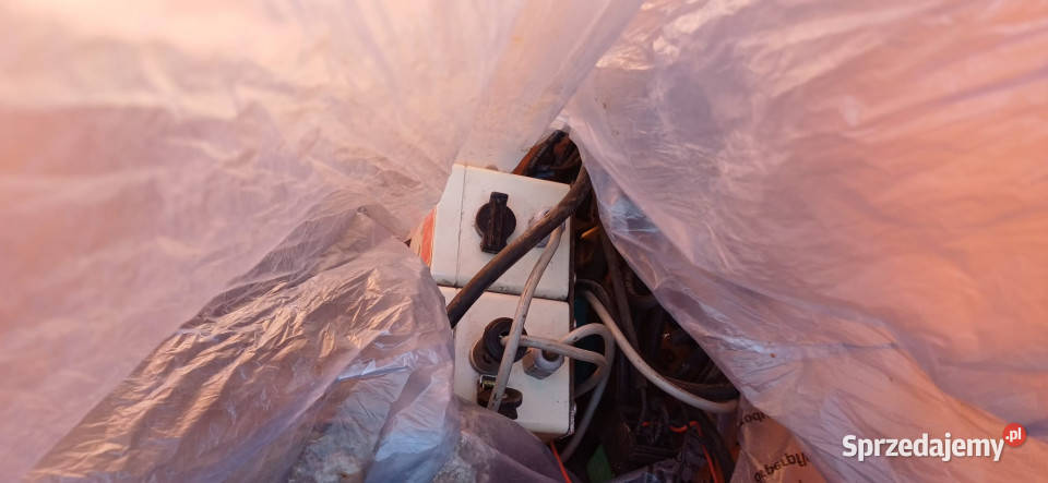 Rozsiewacz soli piasku RAUCH AXEO 21 2012 r 8 m Izabelin