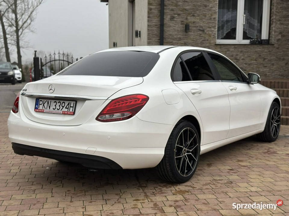 Mercedes C 200 W205 20142021 biały sprzedam