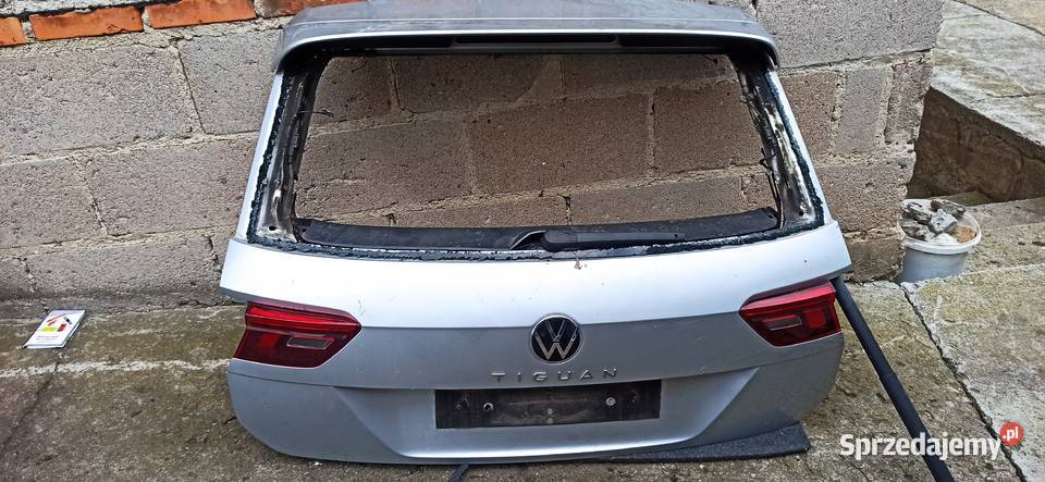 KLAPA TYLNA LAMPY VW TIGUAN II LIFT ZDERZAK