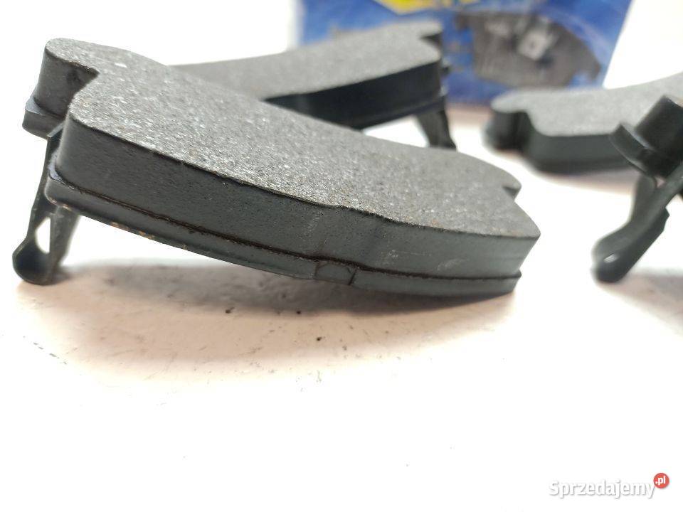 KLOCKI HAMULCOWE TYŁ TOYOTA CARINA 20 8792 PU99 Skarżysko-Kamienna