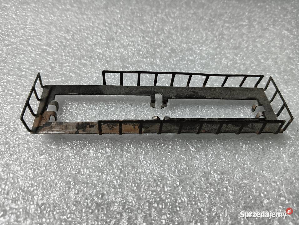 Balustrada metalowa do lokomotywy BR 107 irmy