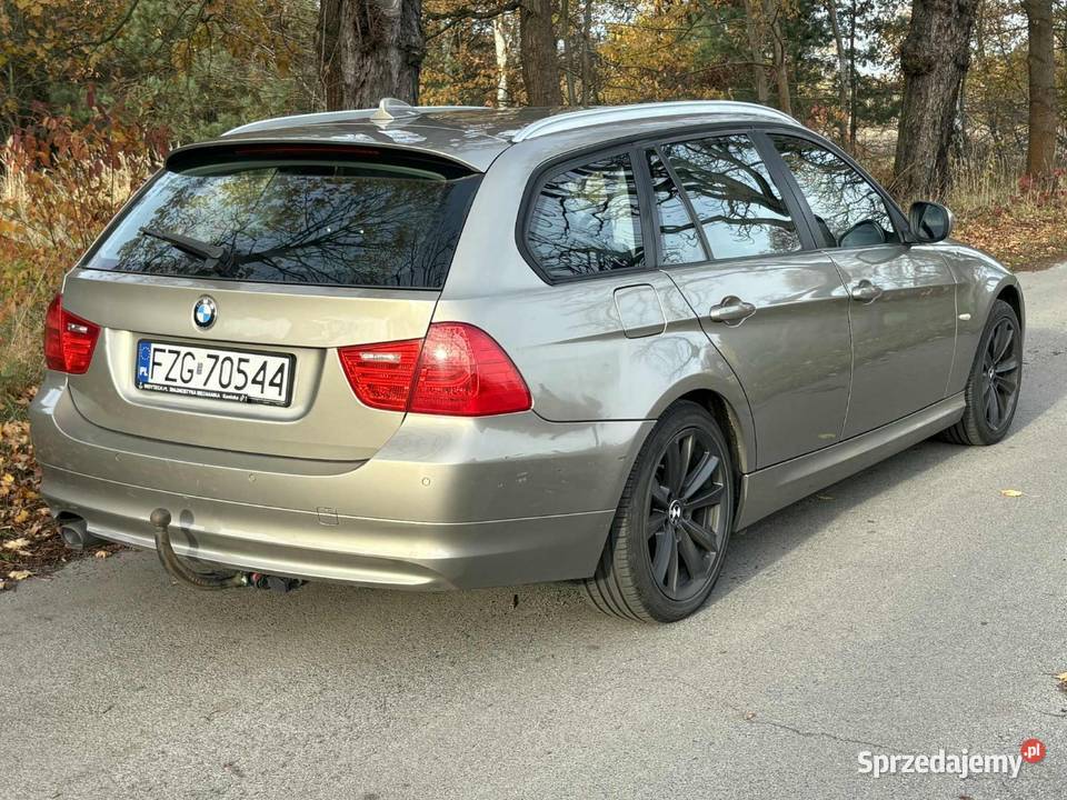 BMW 3 E91 320d automat navi 2011r