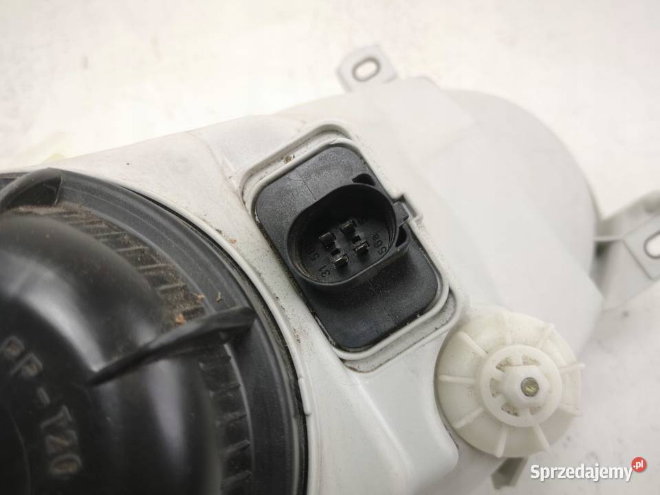 LAMPA PRAWY PRZÓD VW GOLF III 19911999 NOWA