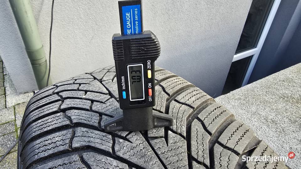 VOLVO KOŁA ALU ZIMA 2356017 Bieznik 703mm Opony i felgi lubelskie