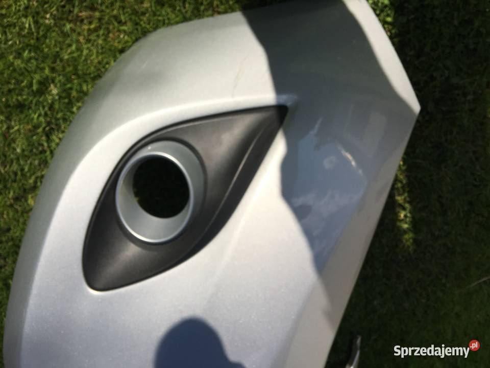 Mazda 2 2013 Zderzak przedni przód do naprawy na