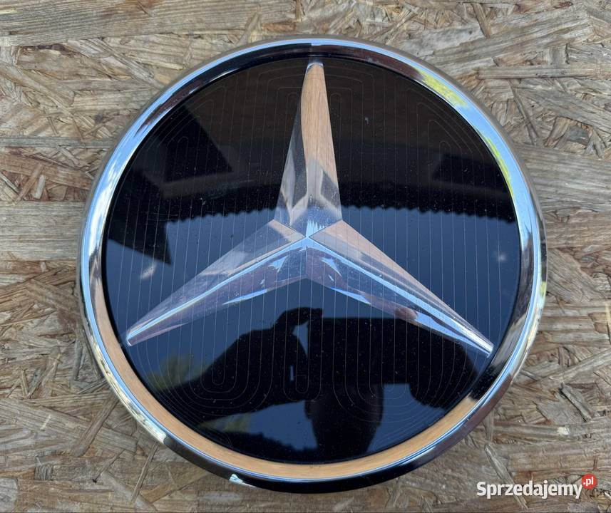 Logo znaczek emblemat grilla atrapy Mercedes GLE Rok produkcji 2021 wielkopolskie Międzychód