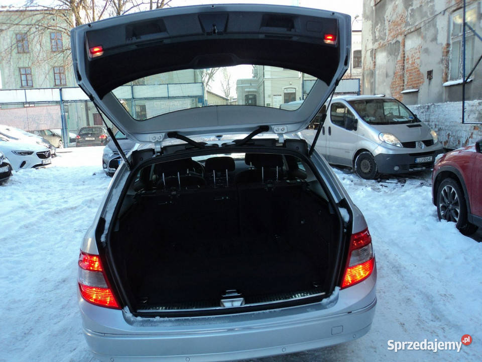 Mercedes C 180 sprzedam ładnego mercedesa C lakier metallic lubelskie