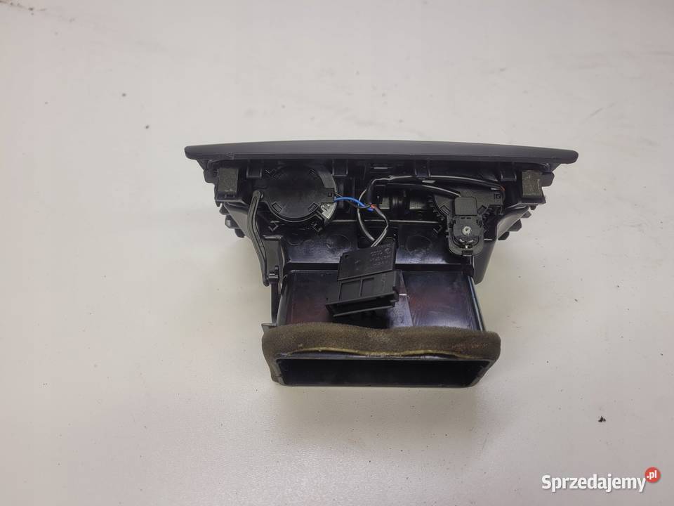 KRATKA NAWIEWU TYŁ AUDI A4 B8 LIFT A5 8K0819203J Przystajń sprzedam