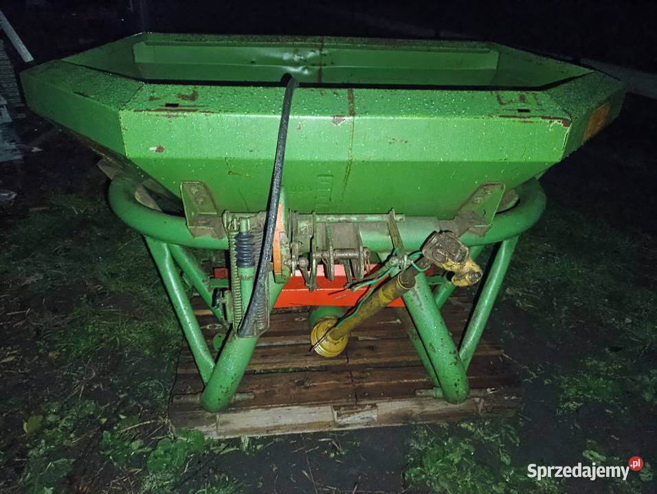 Rozsiewacz Amazone zaf 804 R Amazone Dęblin