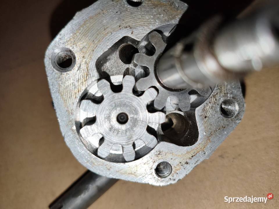 Pompa oleju Dniepr MT K650 wielkopolskie Leszno