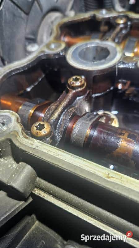 VW Golf GTI 5 200 uszkodzony Rok produkcji 2007 Kobyłka