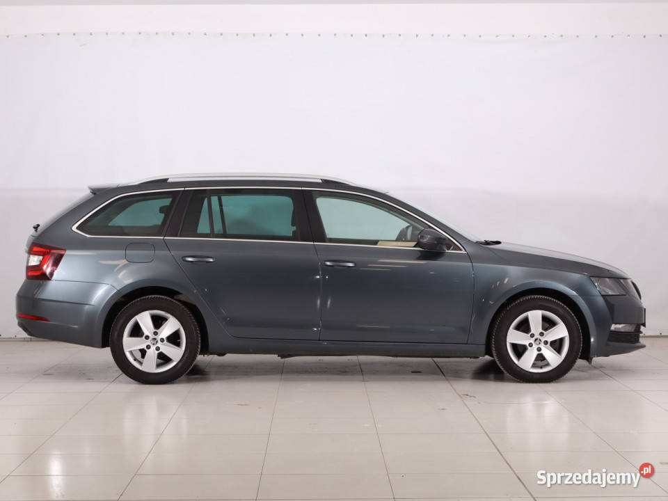 Skoda Octavia 15 TSI Piaseczno sprzedam