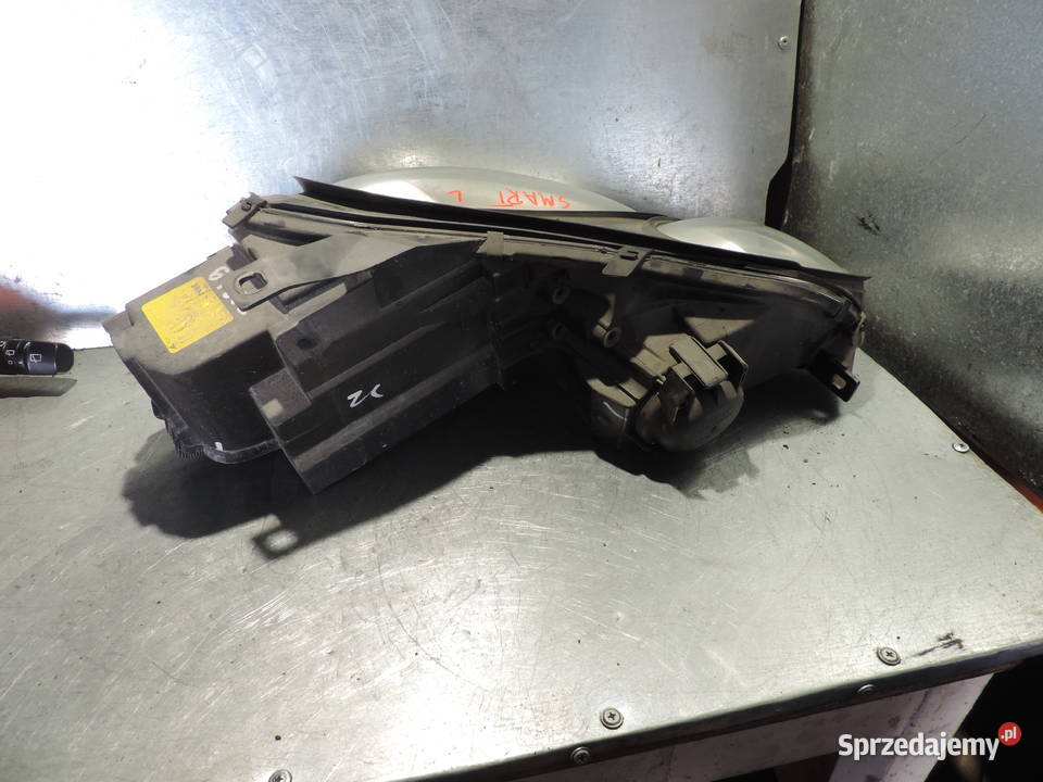 LAMPA PRZEDNIA LEWY PRZÓD SMART FORFOUR 454 Rok produkcji 2006 Nowy Sącz
