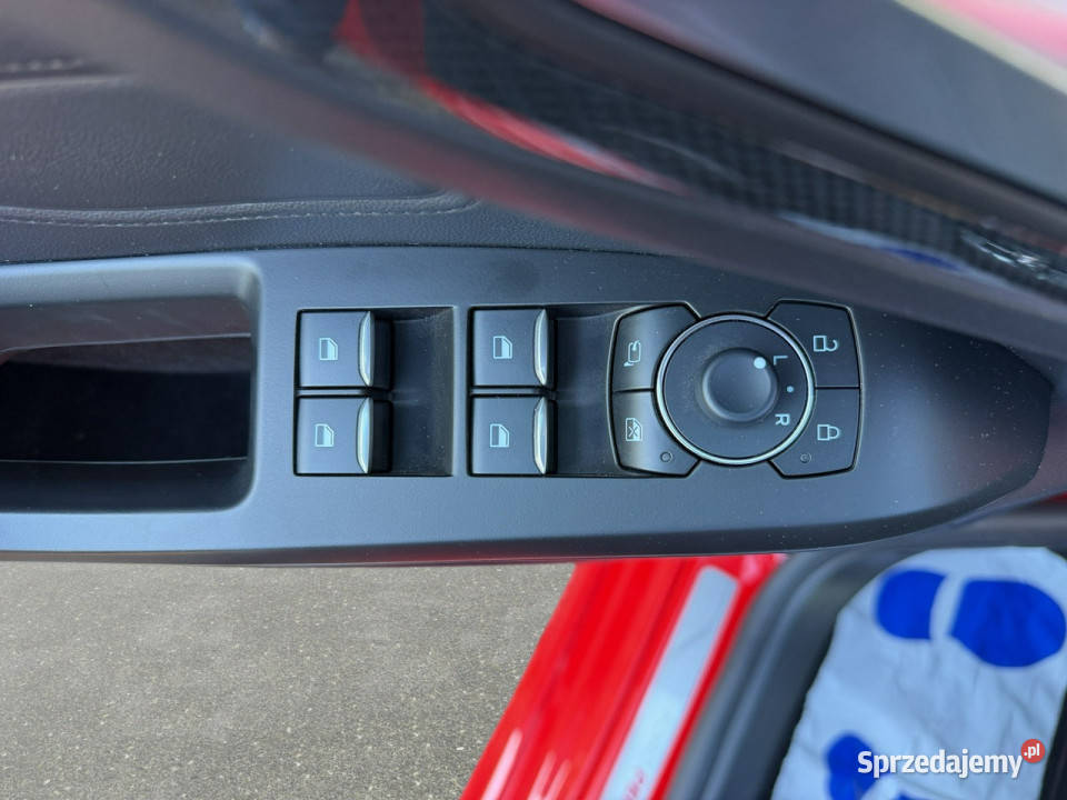 Ford Focus 23 EcoBoost ST X Z Polskiego Salonu wielofunkcyjna kierownica Warszawa